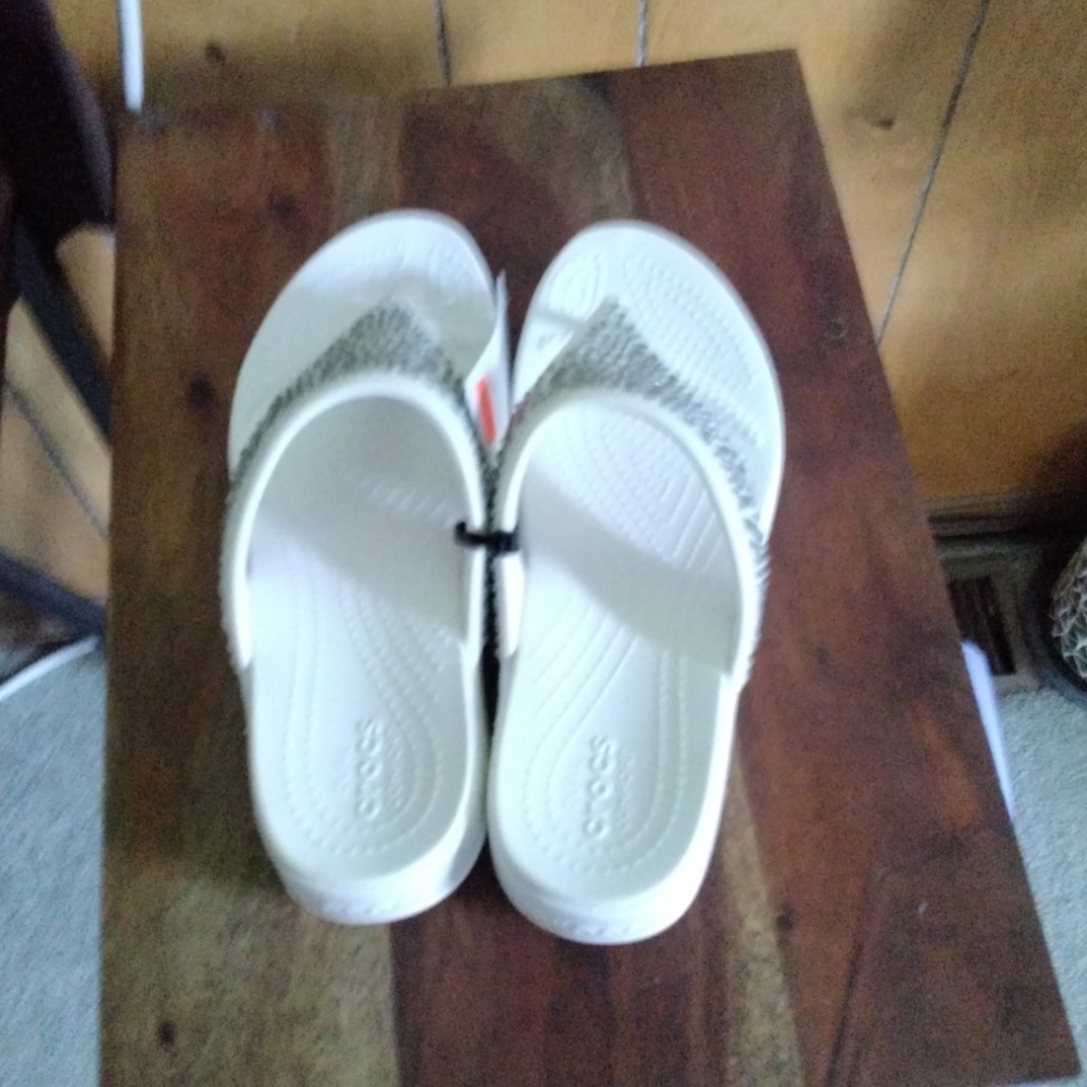 Crocs Flip Flops NWT